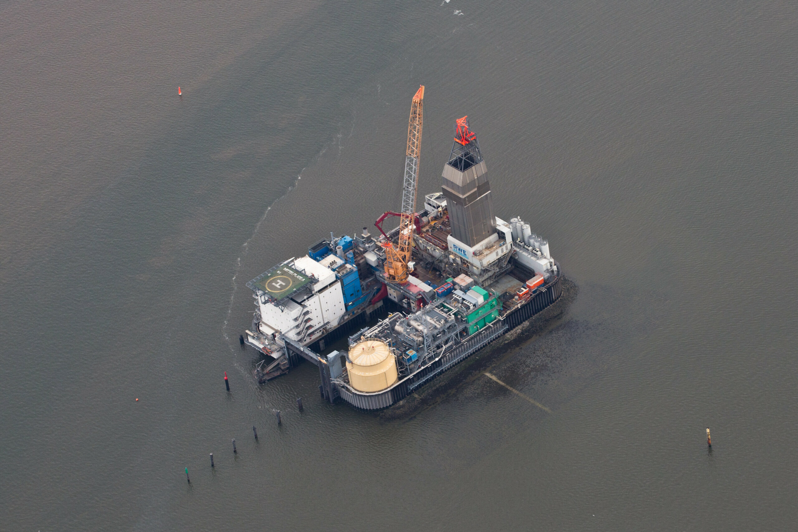 Die Bohr- und Förderinsel „Mittelplate“ in der Nordsee.