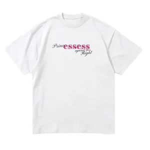 ein T-Shirt mit der Aufschrift „PrinceESSES against the Right“