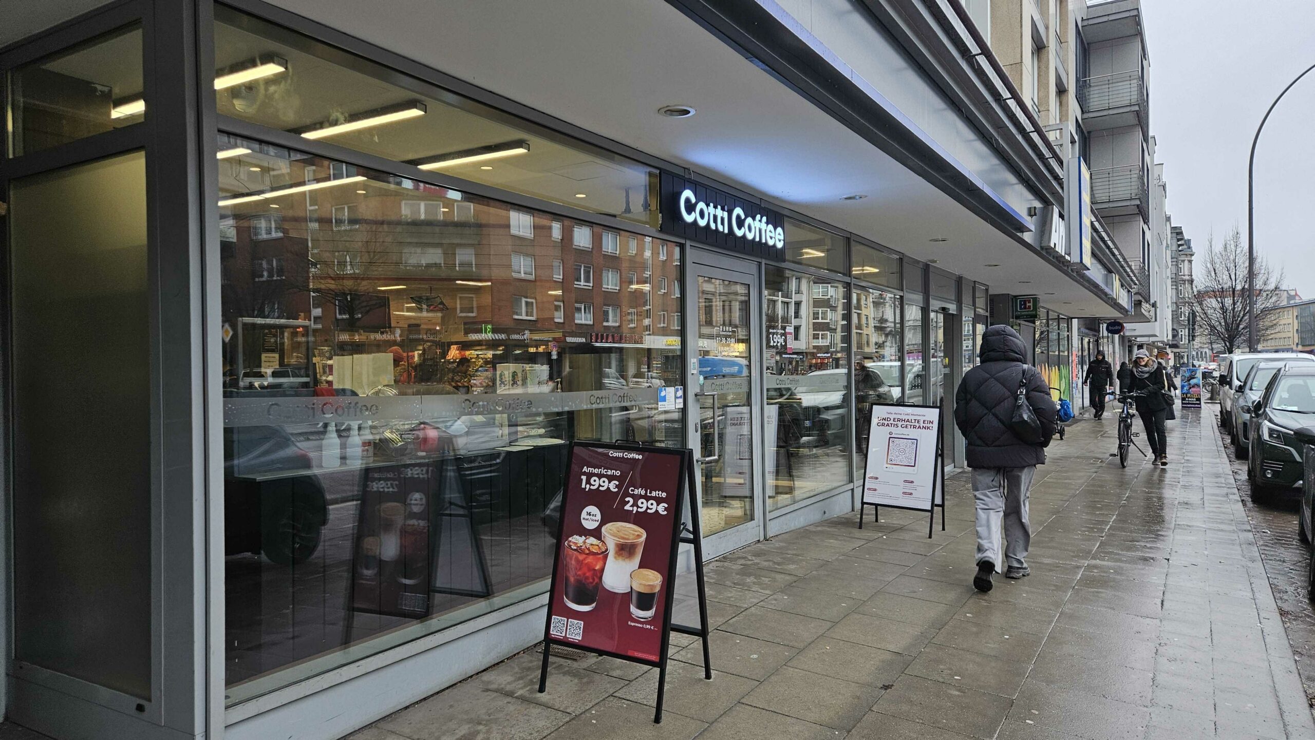 Die Filiale von „Cotti Coffee“ in Hamburg-Rotherbaum.