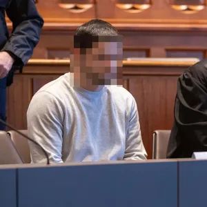 Der 26-jährige Angeklagte im Gericht
