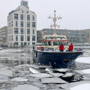 Für die Bergung brauchte es unter anderem einen Eisbrecher.