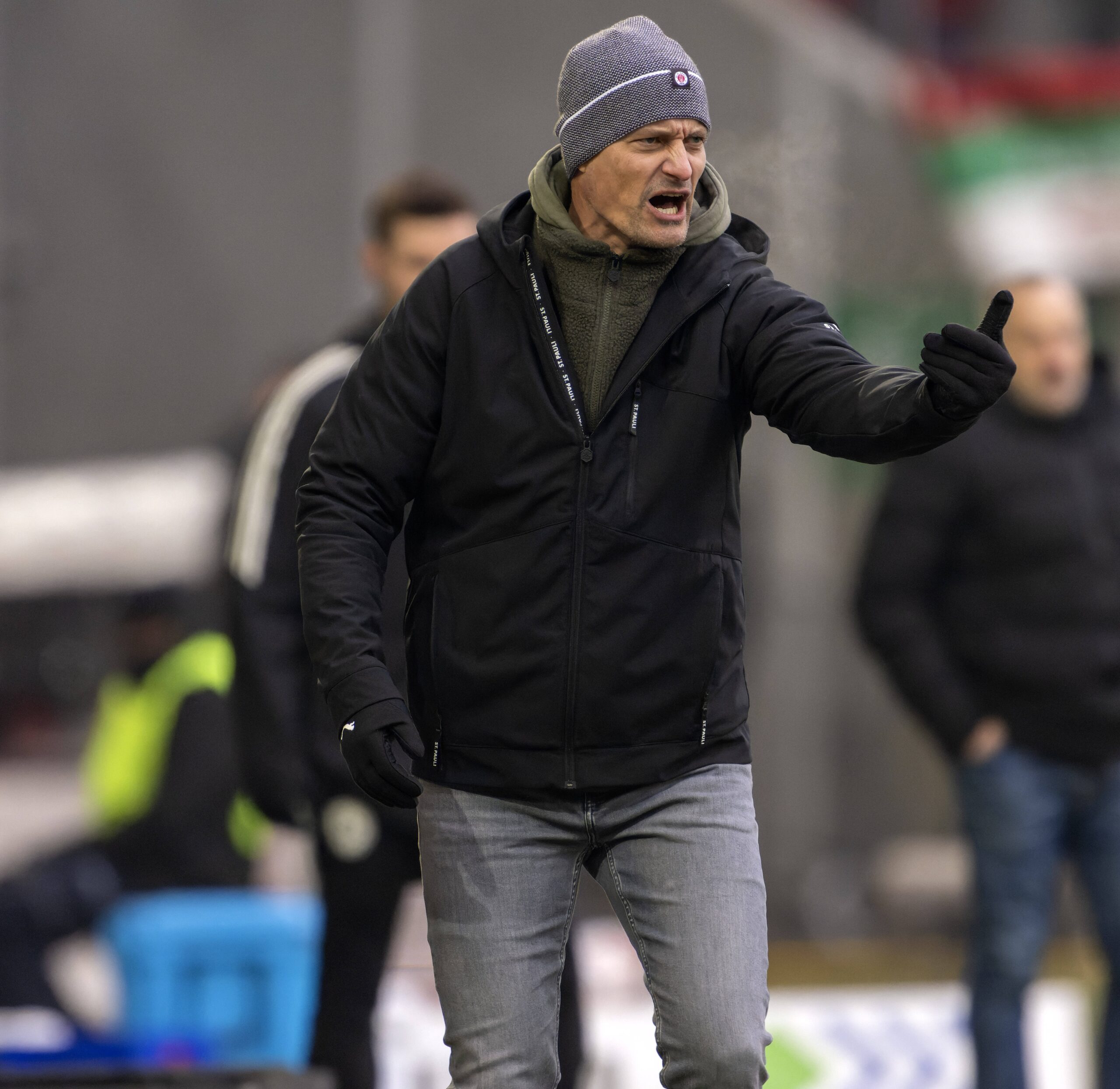 Alexander Blessin schreit