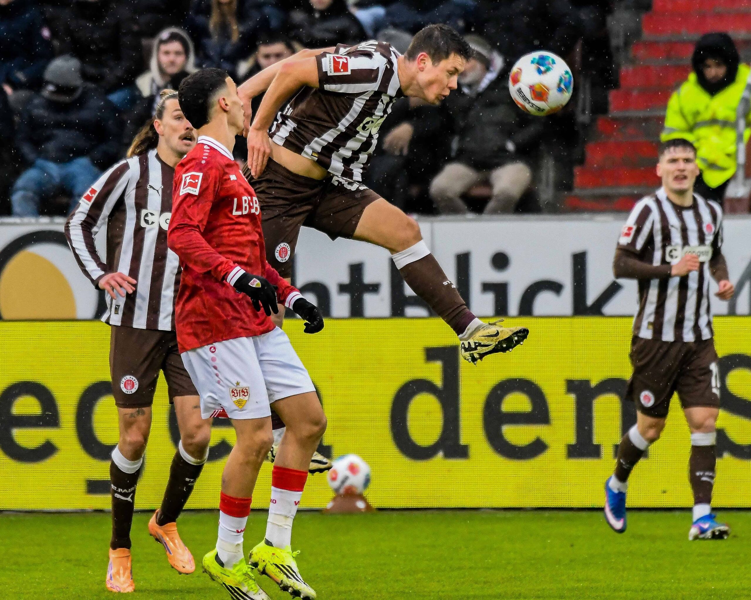 Mathias Rasmussen gegen Stuttgart