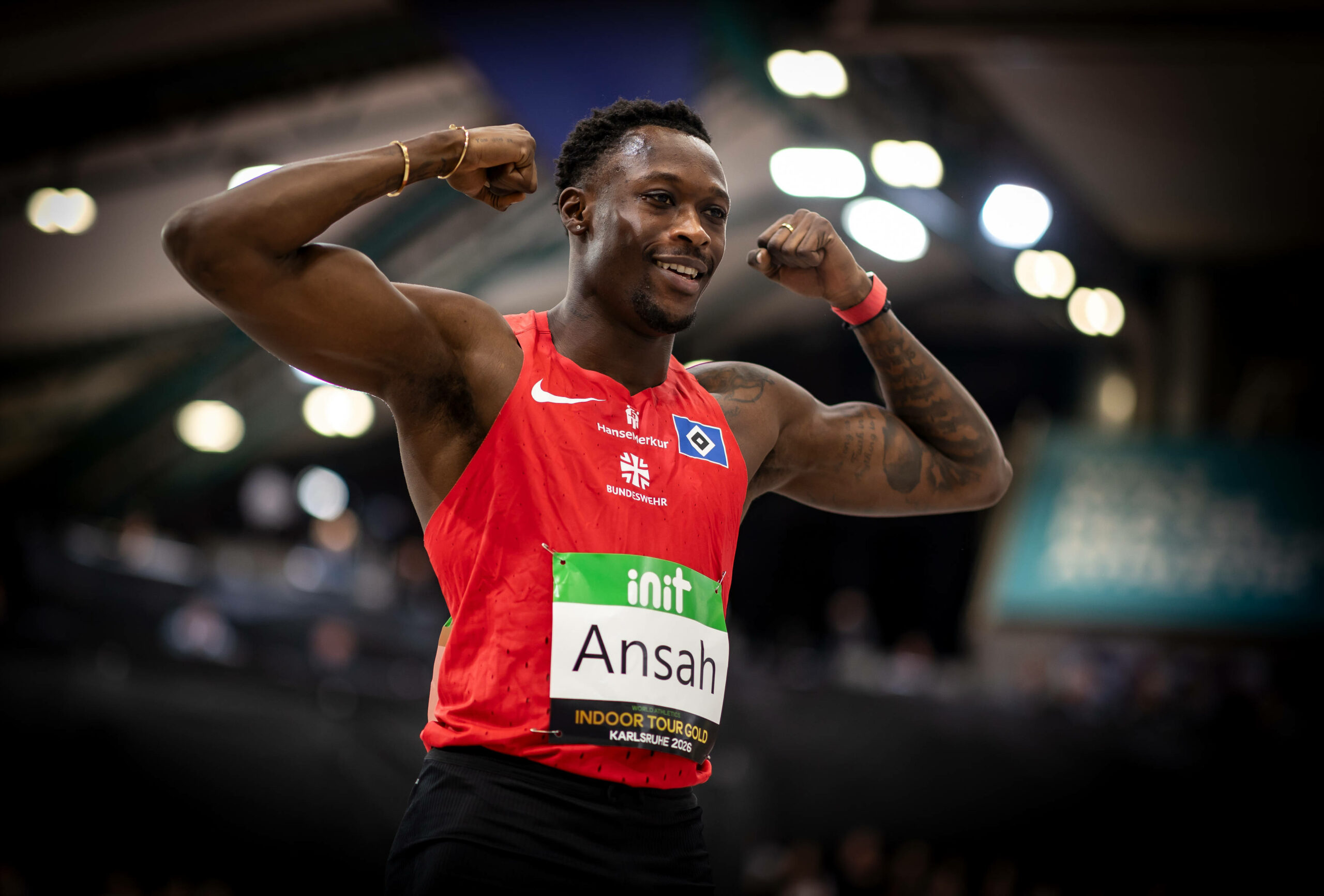 Owen Ansah jubelt nach seinem gewonnen Sprinttitel