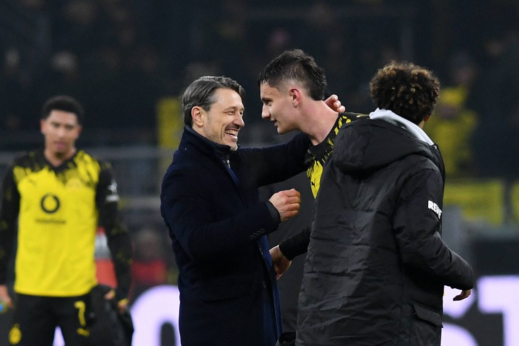 Niko Kovac umarmt Luca Reggiani