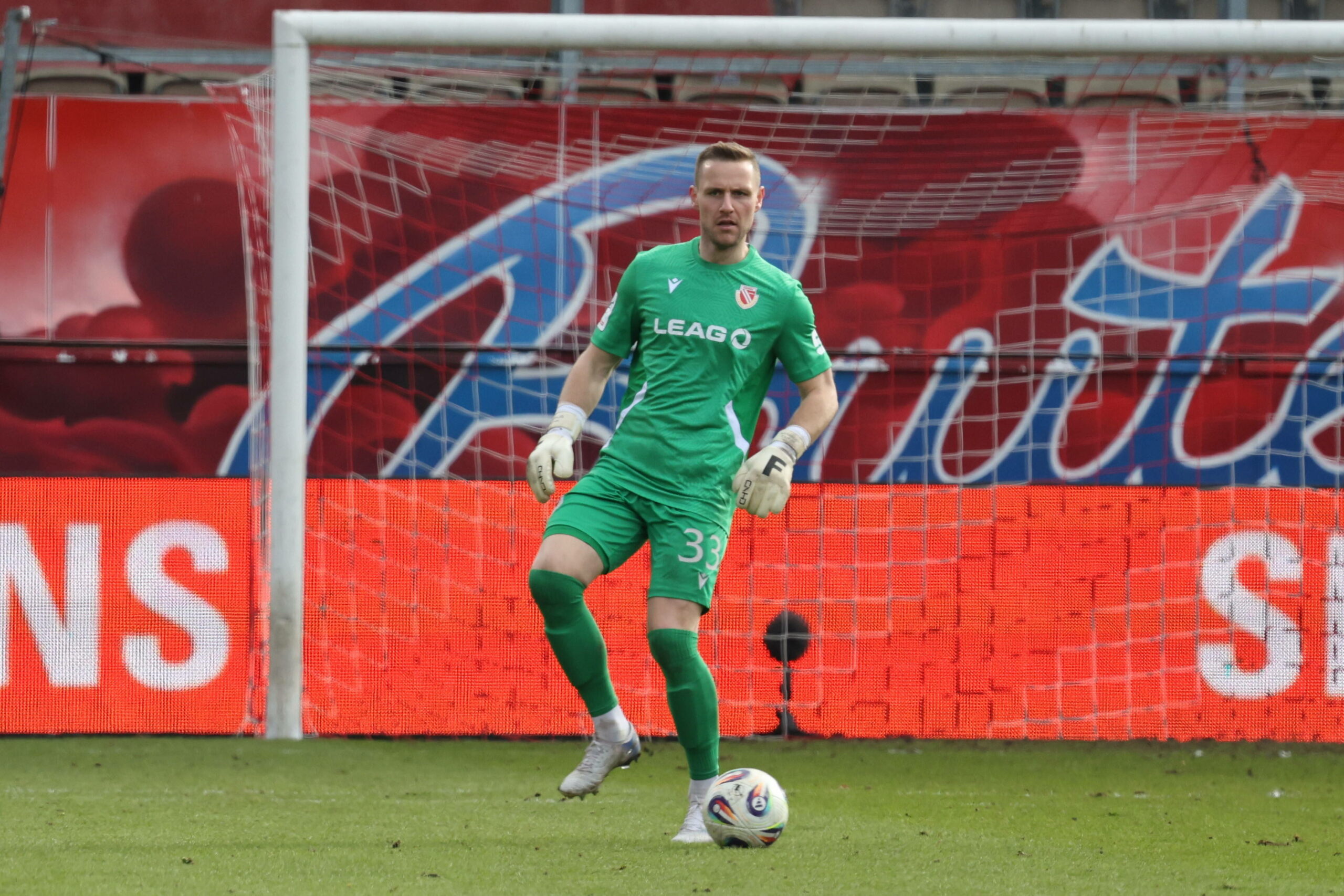 Cottbus-Torhüter Marius Funk im Spiel gegen Erzgebirge Aue am Sonntag.