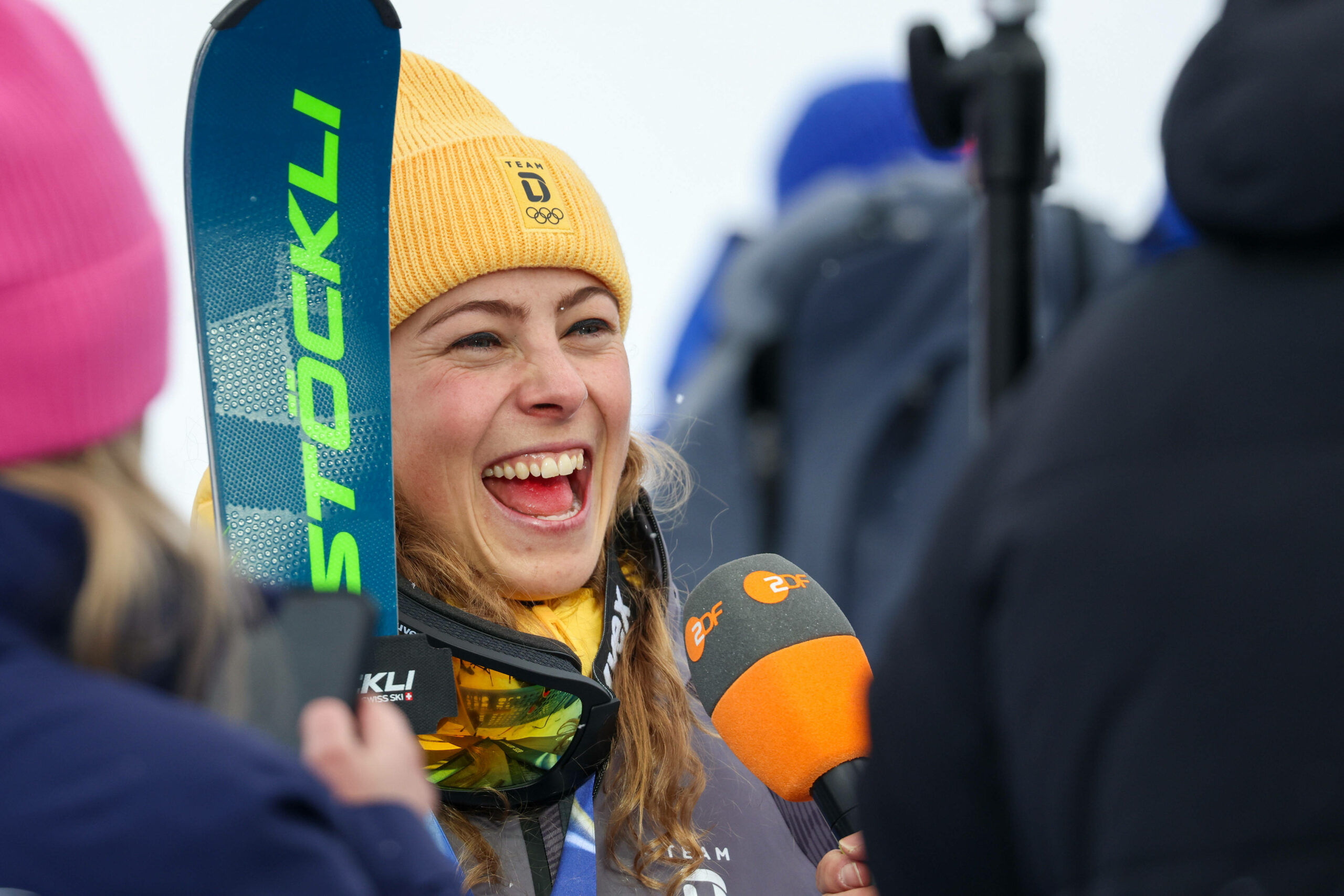 Daniela Maier nach ihrem Olympiasieg am ZDF-Mikrofon