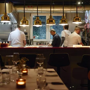 In der Küche des „Haebel“ auf St. Pauli wird wieder gearbeitet.