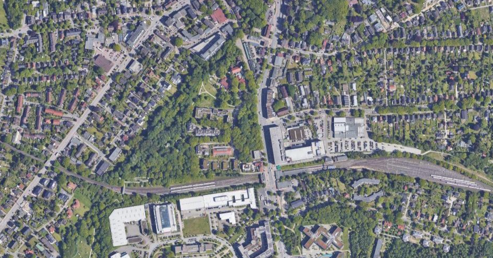 In einer Grünanlage in Langenhorn wurde der Mann ausgeraubt.