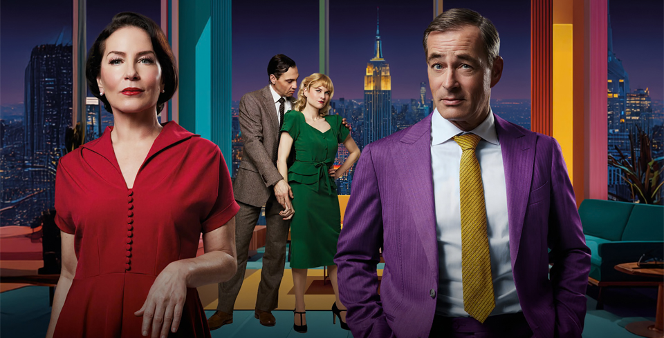 Rasante Krimi-Komödie: Die TV-Stars Jan Sosniok (r., „Gute Zeiten, schlechte Zeiten“) und Marisa Burger (l. „Die Rosenheim-Cops“) verstricken sich in „Kleine Verbrechen unter Liebenden“ in Liebe, Lügen und Leidenschaften.