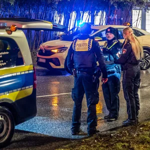 Bei dem Unfall am Deichtorplatz wurde ein Mann lebensgefährlich verletzt.