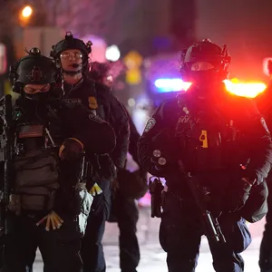 Agenten der US-Einwanderungsbehörde ICE. Die Kritik an ihrem brutalen Vorgehen wächst auch international.