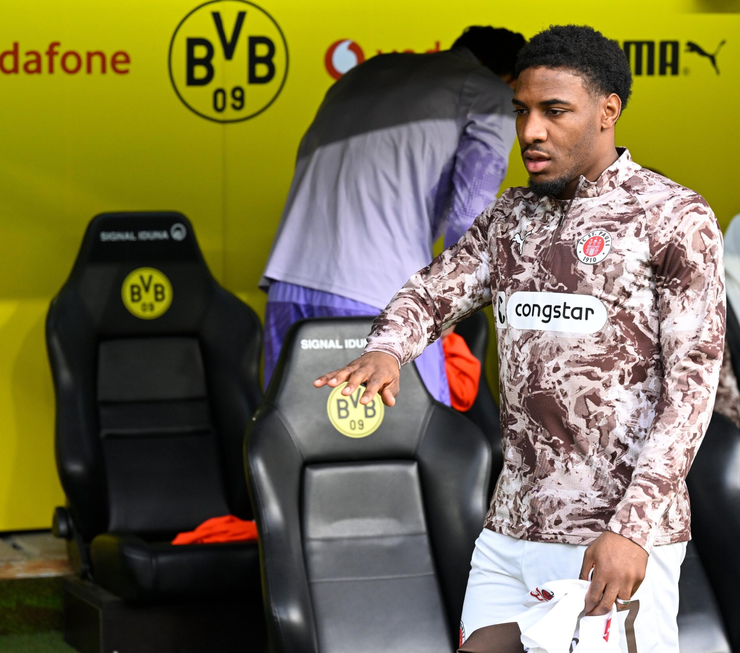 Dapo Afolayan in Dortmund