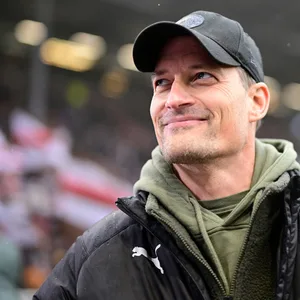 Alexander Blessin hatte nach dem 2:1-Sieg gegen den VfB Stuttgart allen Grund zu lachen.