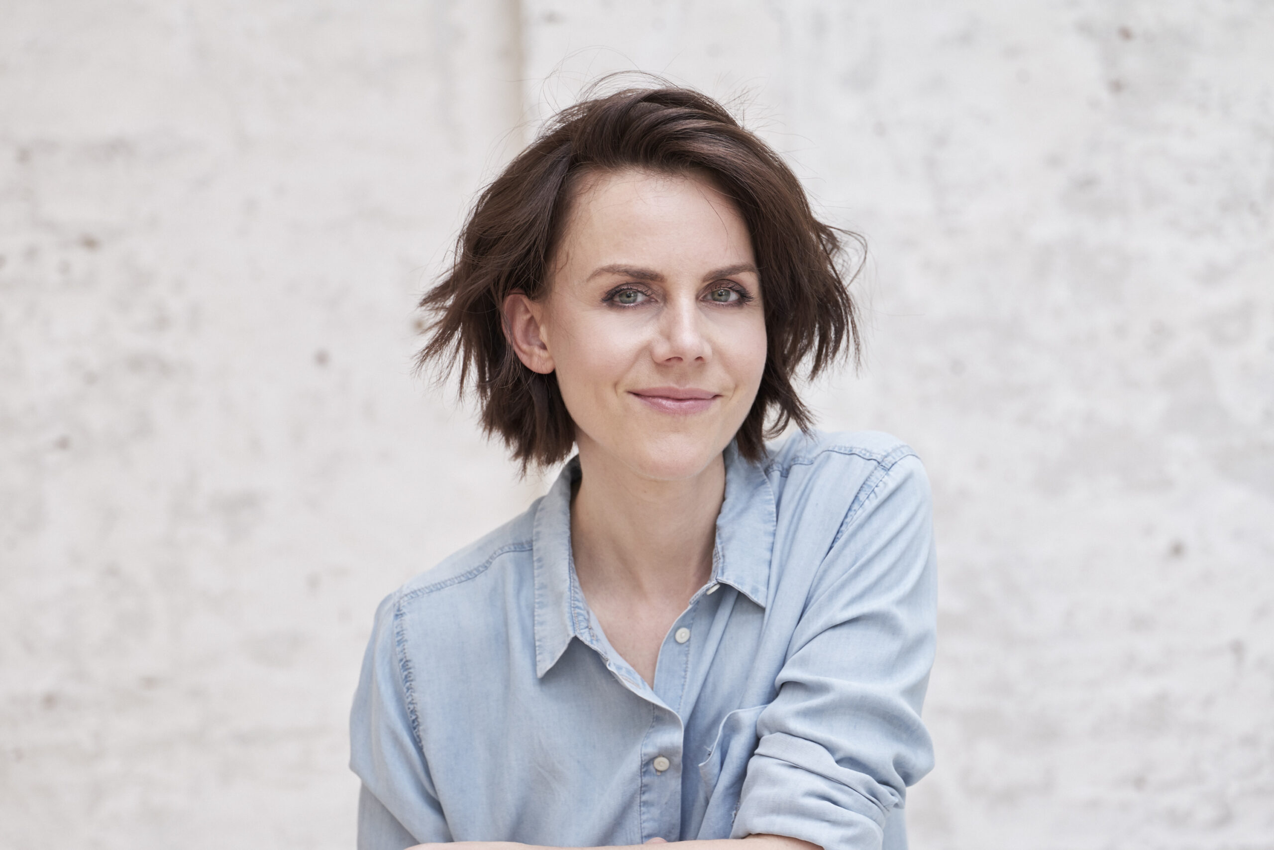 Singer/Songwriterin und Pianistin Anna Depenbusch