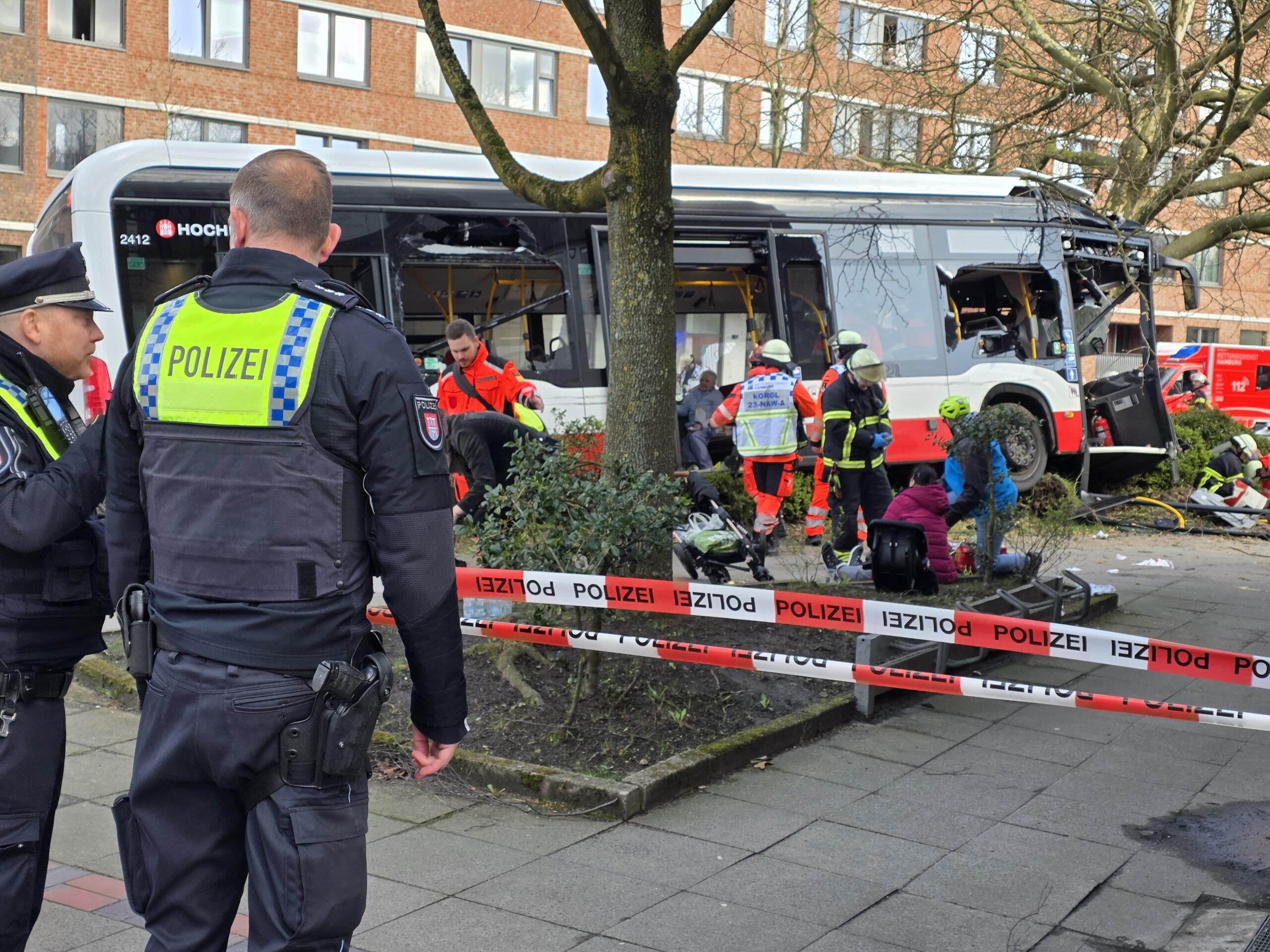 Bus Barmbek HVV Unfall