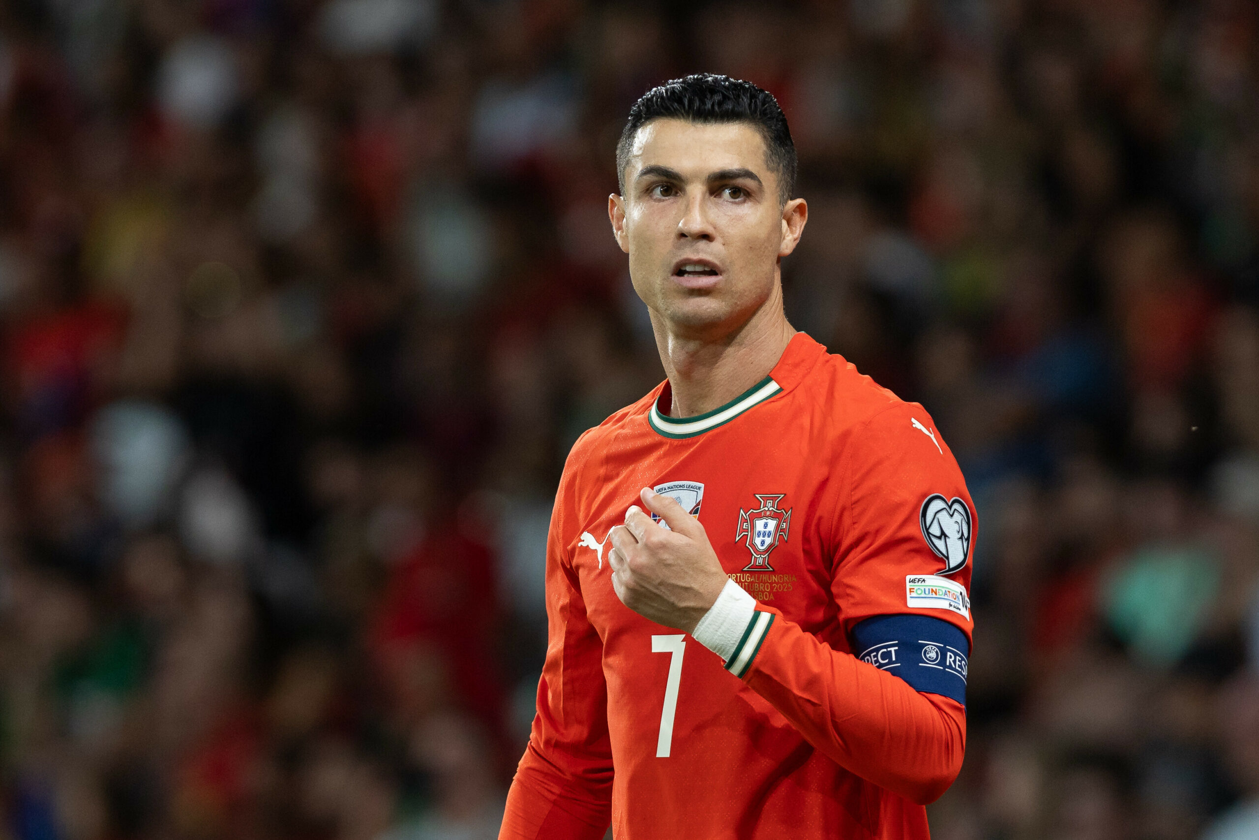 Cristiano Ronaldo im Trikot von der Nationalmannschaft Portugals.