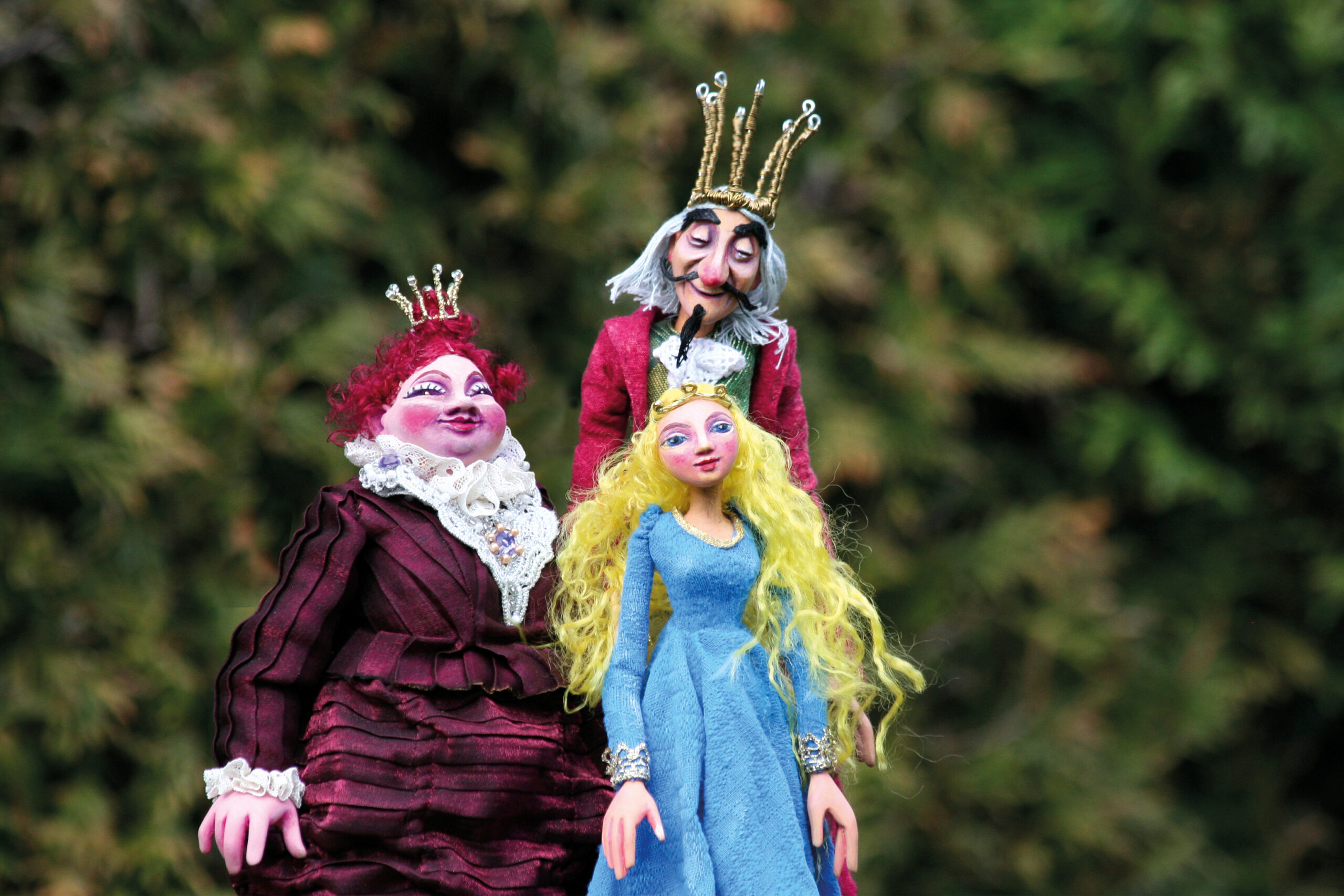 Das Figurentheater Neumond spielt im Flachsland Hamburger Puppentheater das Märchen Dornröschen