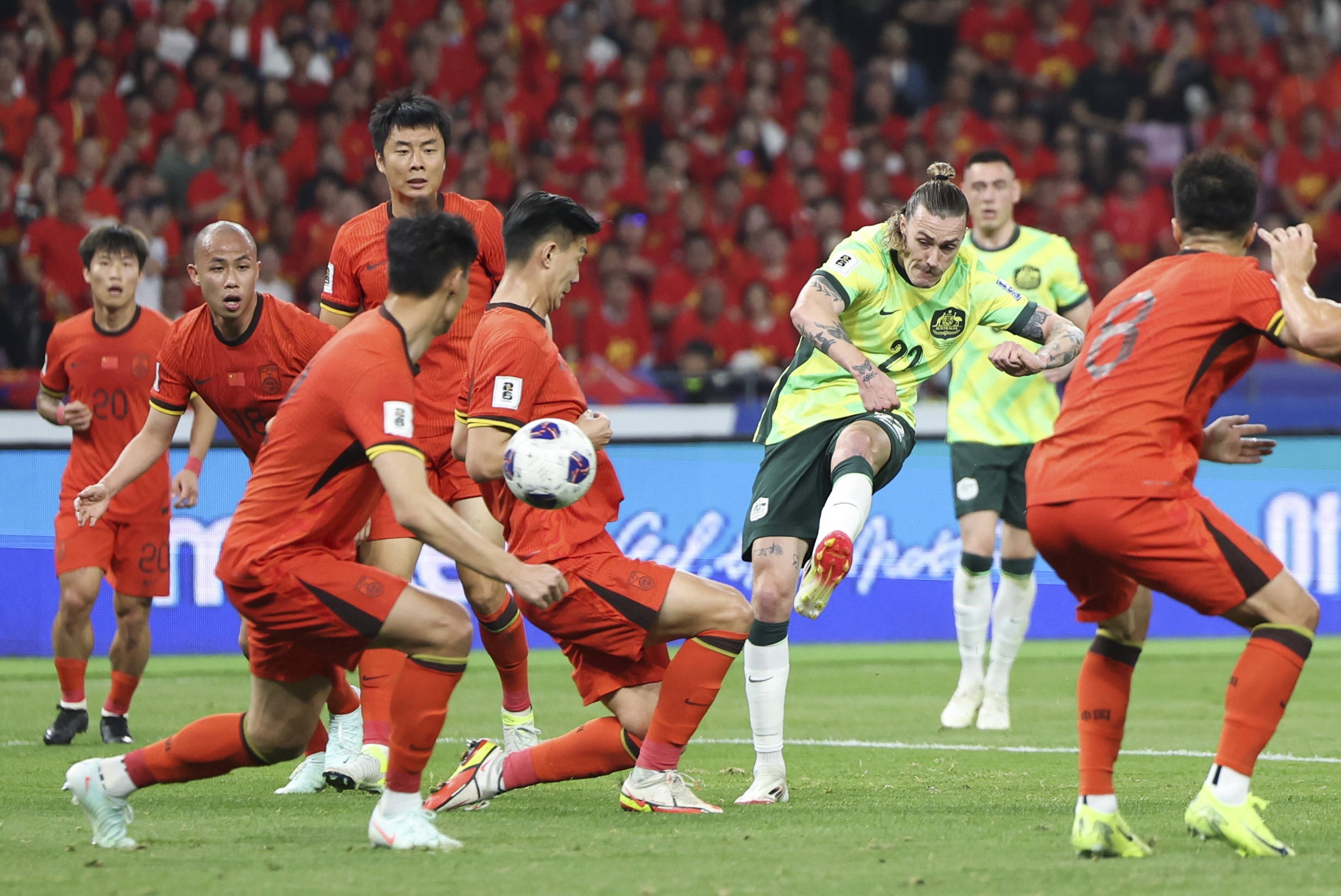 Jackson Irvine mit Australien gegen China