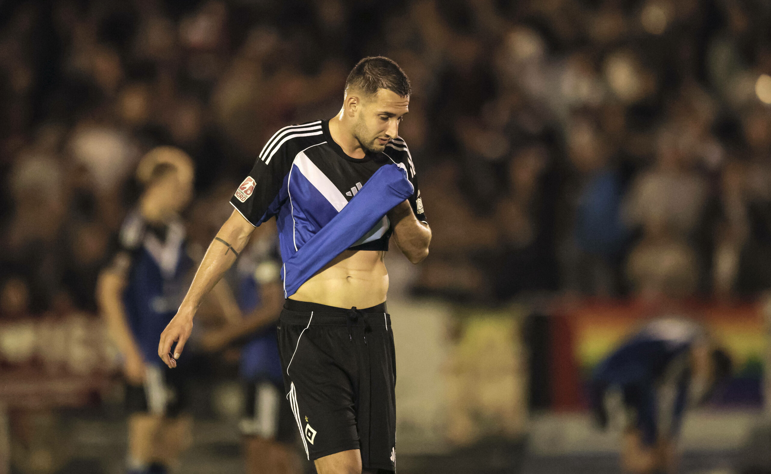 Levin Öztunali beim Spiel mit der U21 des HSV bei Altona 93.