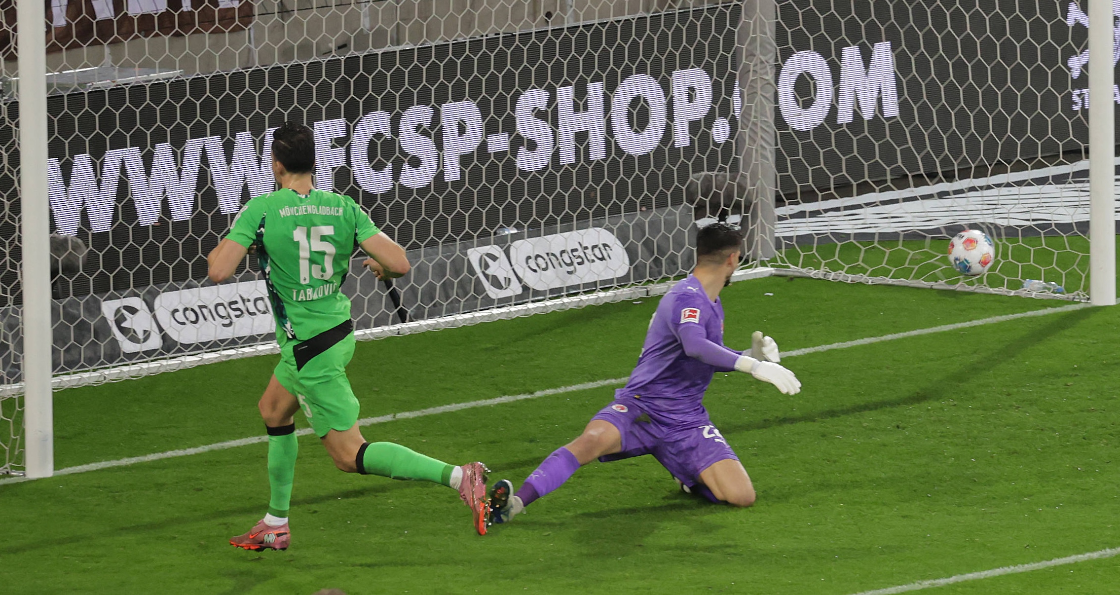 Haris Tabakovic trifft am Millerntor