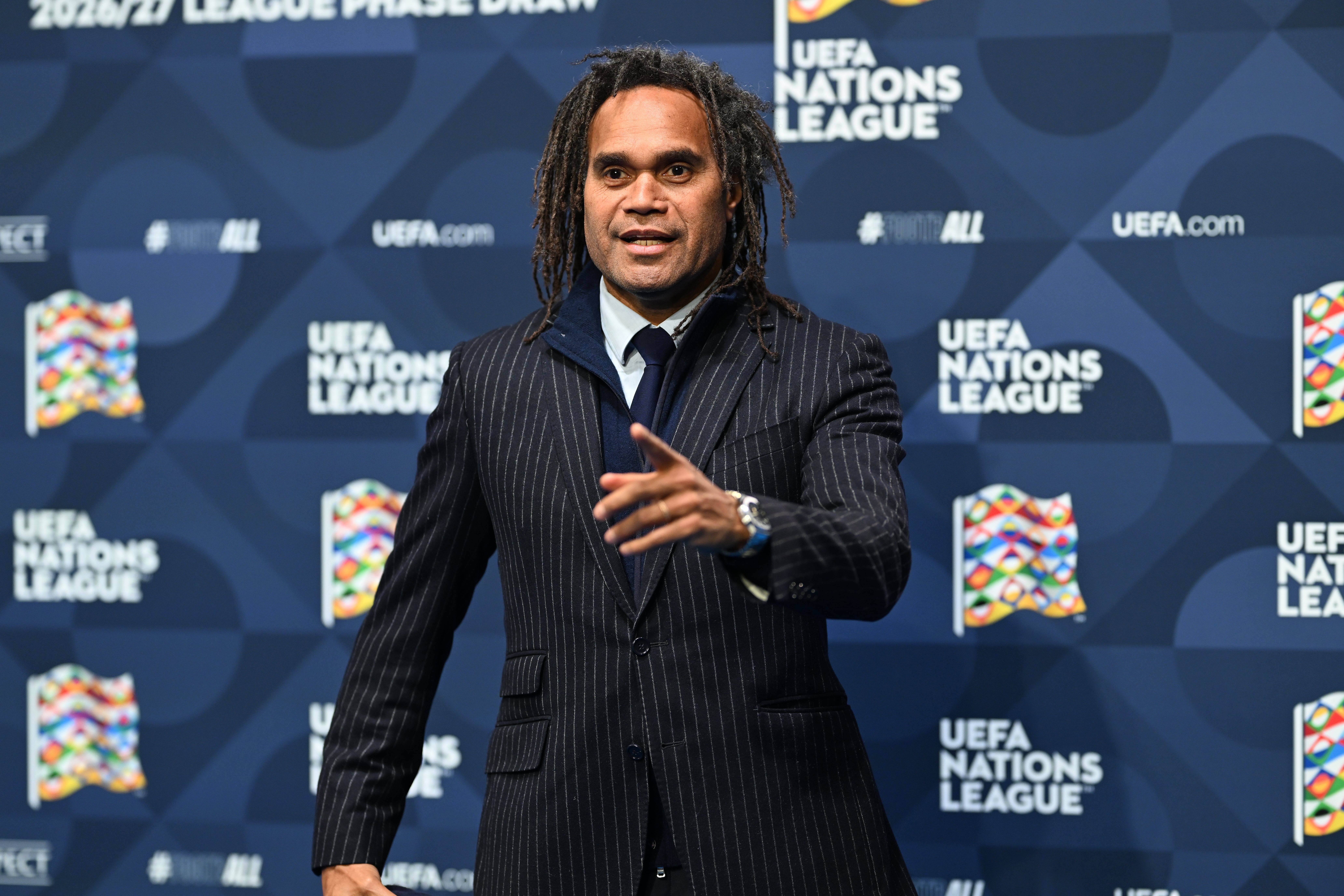 Christian Karembeu auf dem roten Teppich im Rahmen der UEFA Nations League