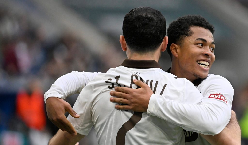Weil die Konkurrenz patzt! St. Pauli kann aus dem Keller klettern