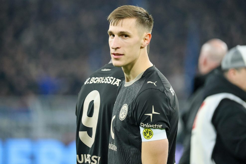 Nico Schlotterbeck im Trikot des BVB