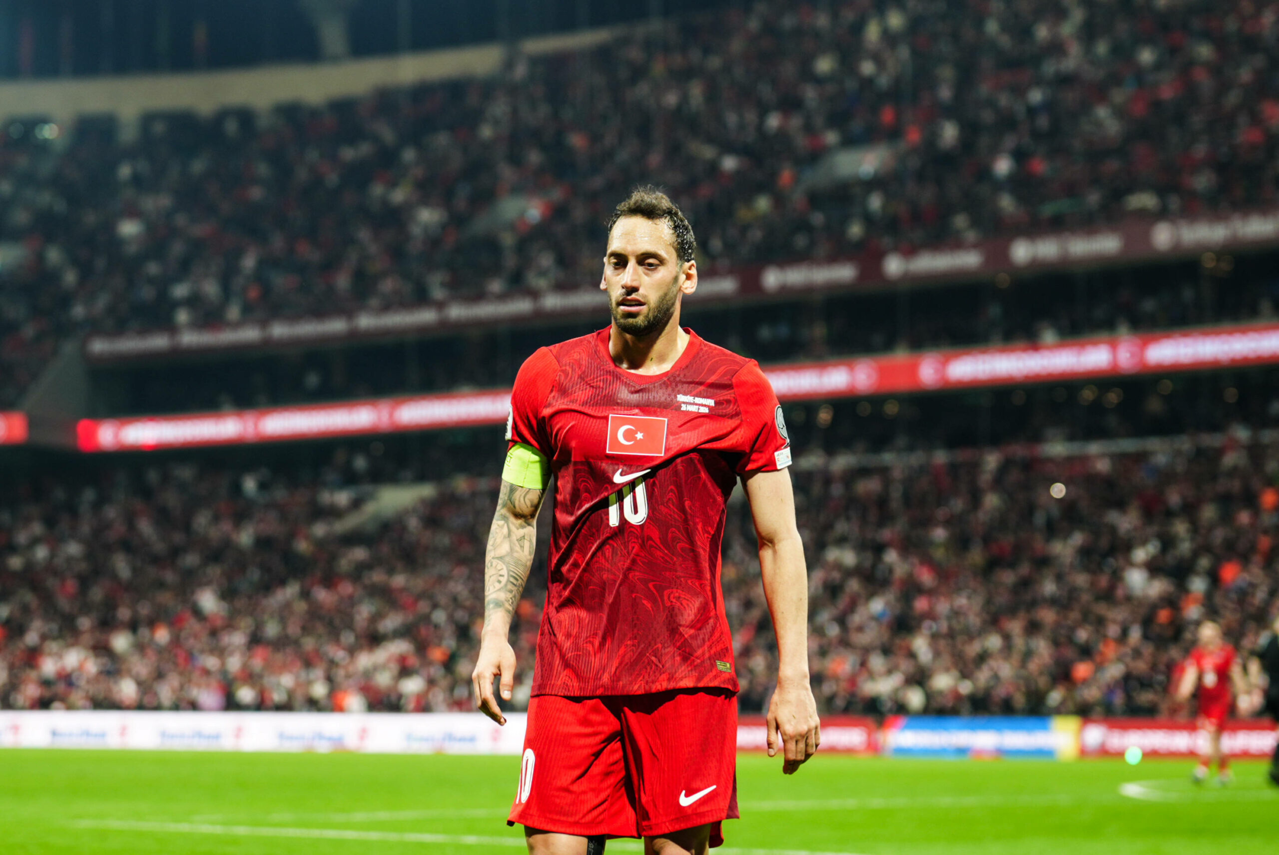 Hakan Calhanoglu im Trikot der Türkei