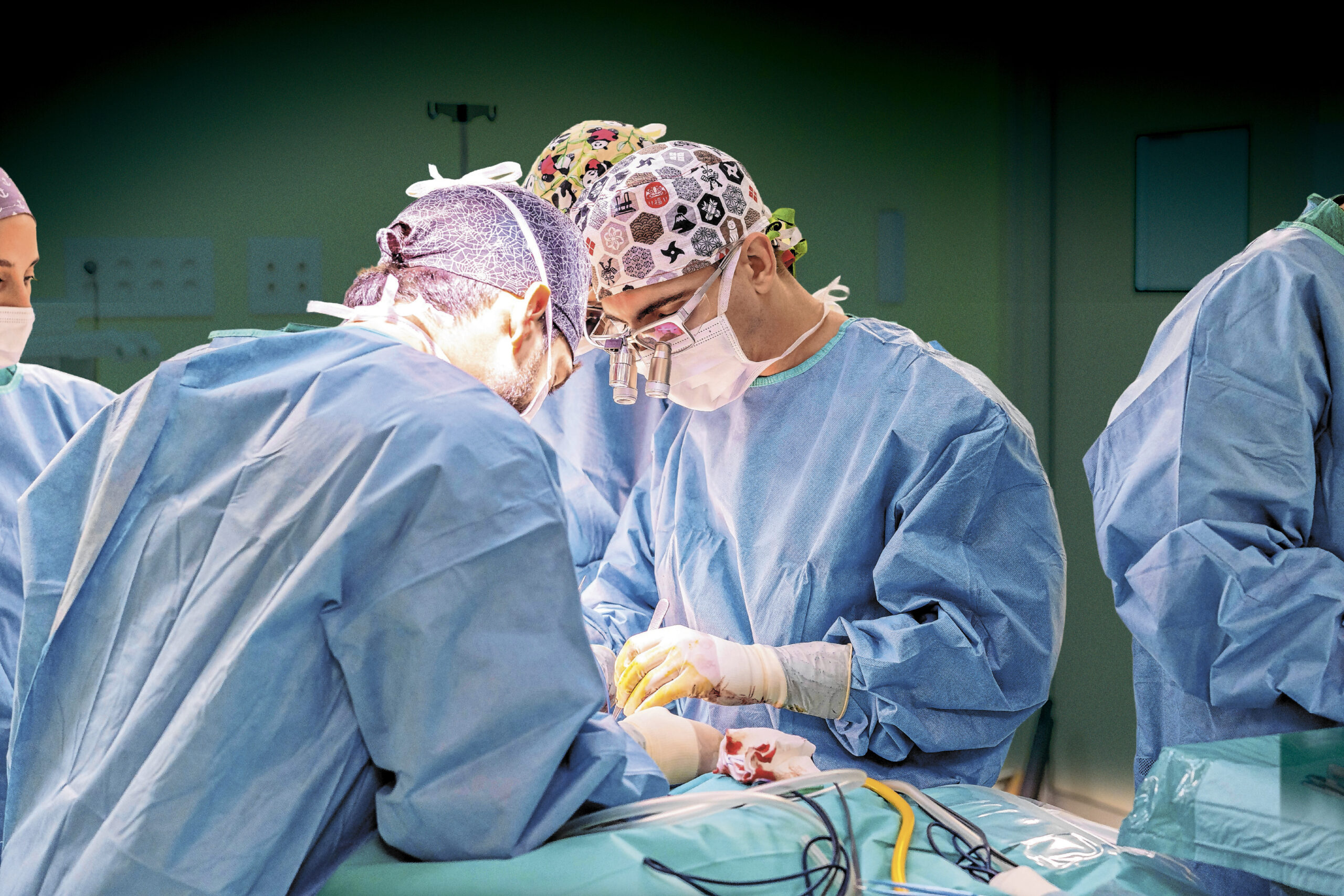 Drei Ärzte müssen sich wegen des Vorfalls nun vor Gericht verantworten. (Symbolfoto)