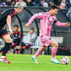 Instagram-Beitrag von Silvan Hefti mit Lionel Messi