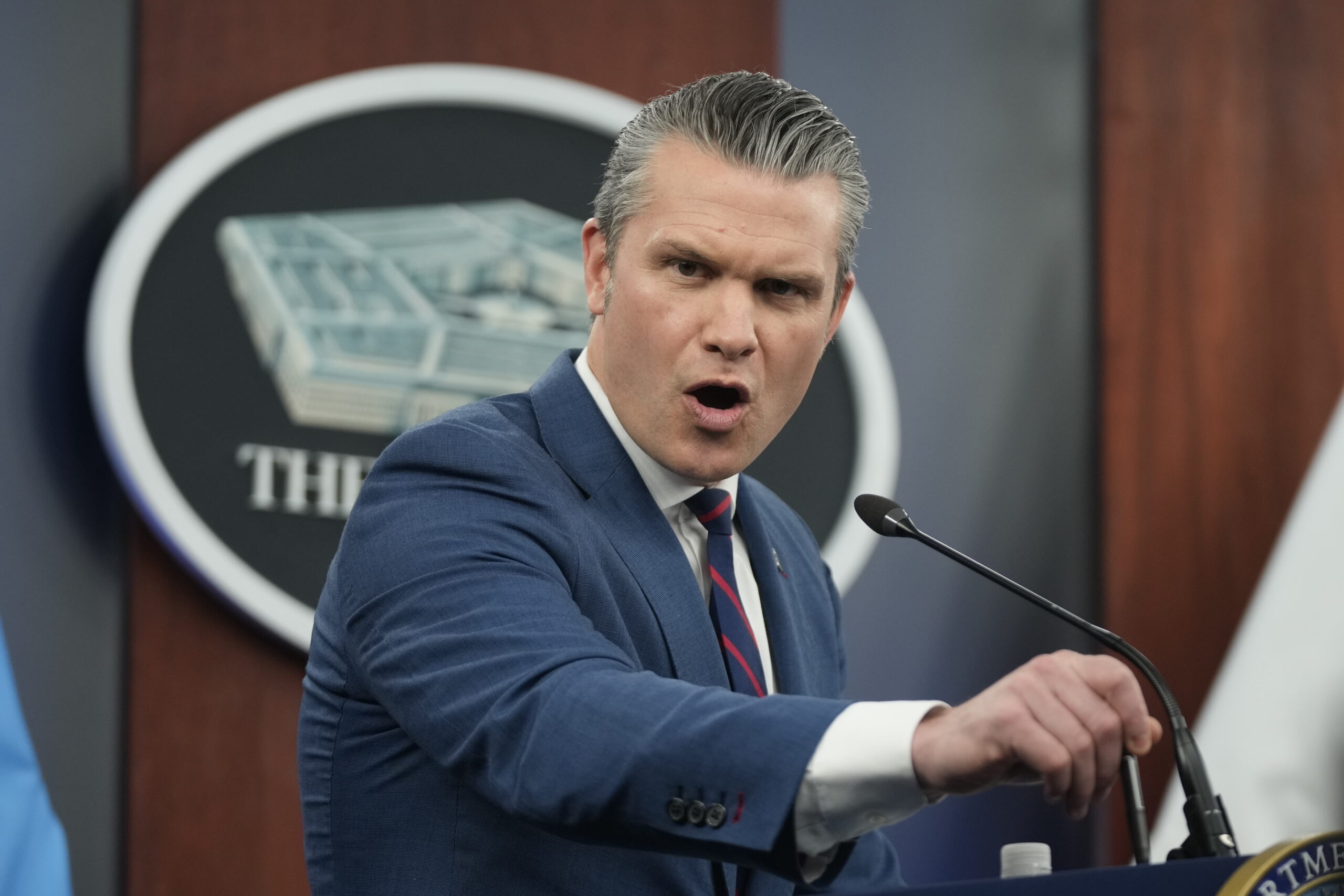 US-Minister Pete Hegseth bei einer Pressekonferenz im Pentagon.