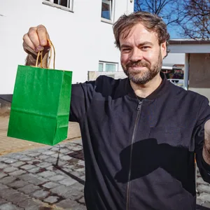 Julian König, Ressortleiter Lokales, hat mehrere Gramm Cannabis in Bahrenfeld gekauft.