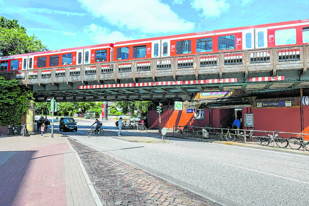 Blick auf den Bahnhof Bahrenfeld
