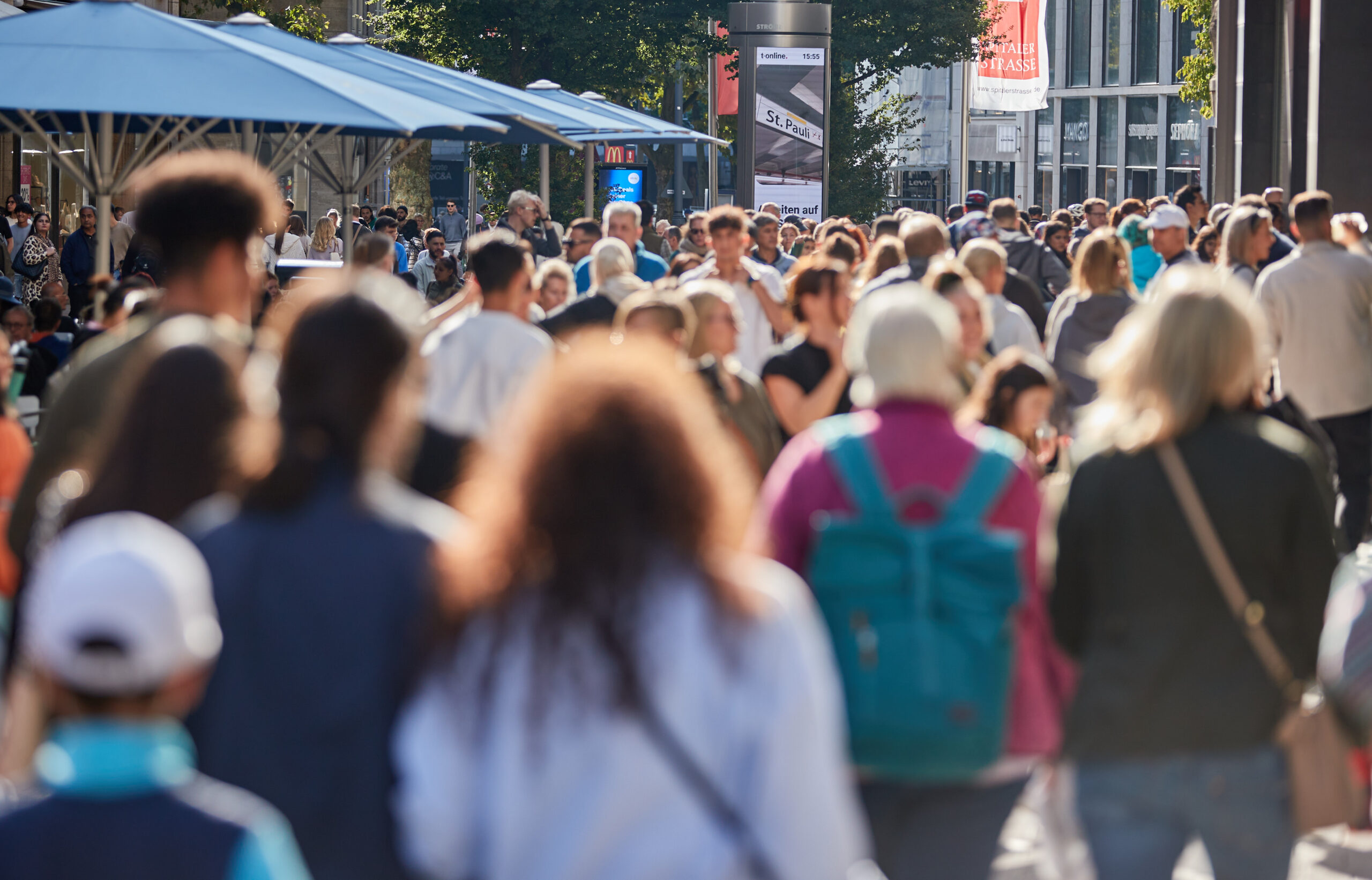 Verkaufsoffener Sonntag in Hamburg (Archivbild).