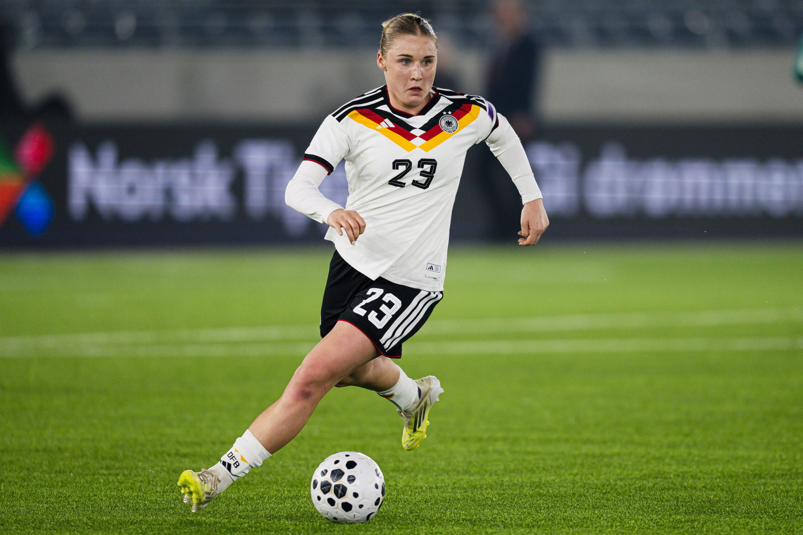 Jella Veit bei ihrem DFB-Debüt für die Frauen-Nationalmannschaft