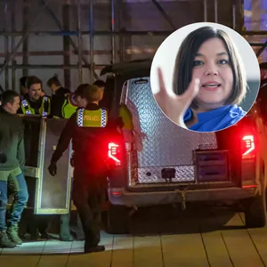 Der Wolf wurde am Jungfernstieg von der Polizei eingefangen. Die Zweite Bürgermeisterin Katharina Fegebank gibt ein Update zur Lage.