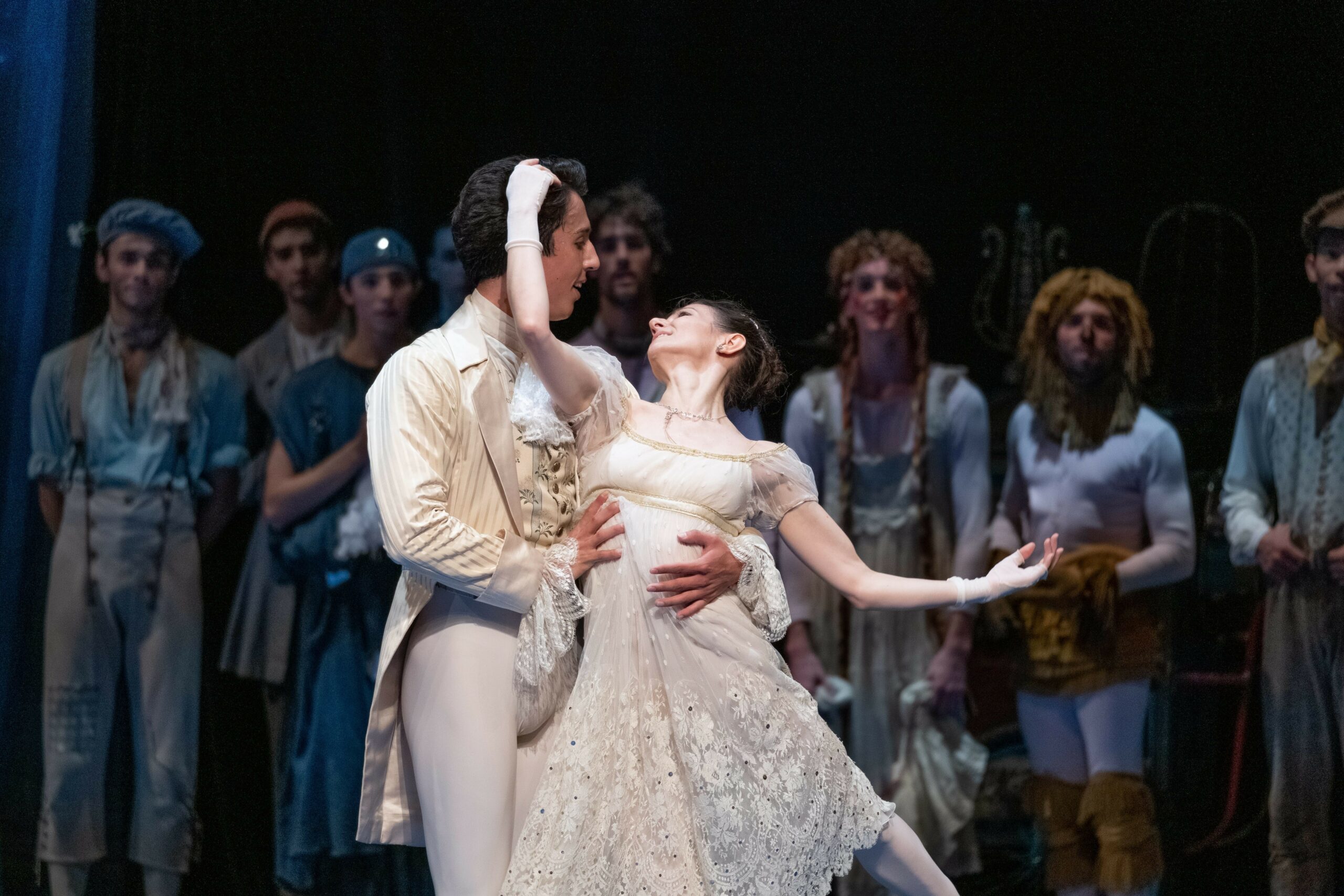 Zwei Tänzer bei Neumeiers „Sommernachtstraum”. Das Ballett soll bald im Zelt der Staatsoper getanzt werden.