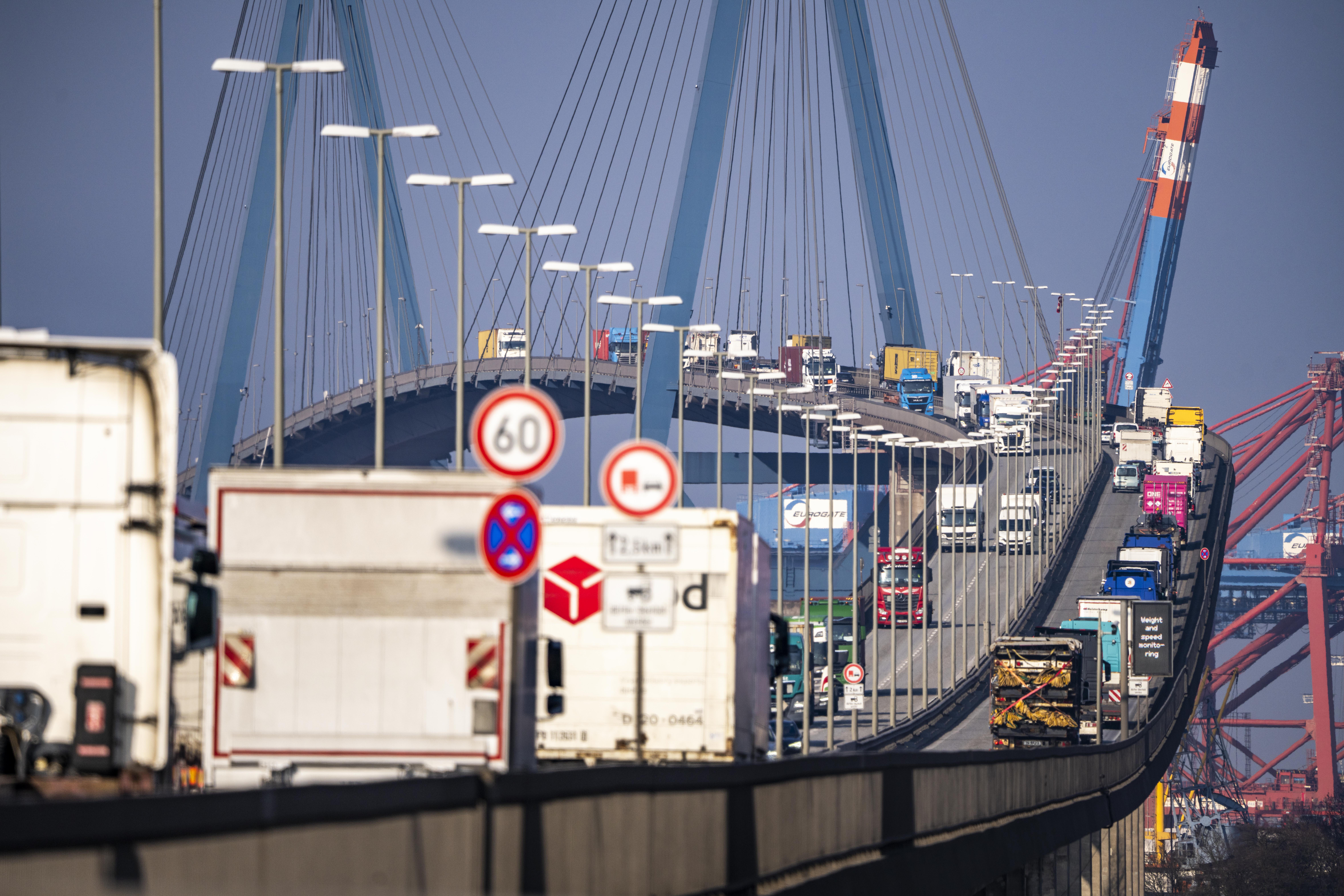 Köhlbrandbrücke