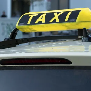 Streit um Fahrpreis für Taxifahrt in Billstedt – Mann zieht Messer