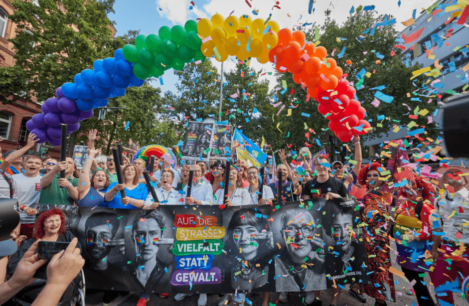 Die CSD-Demo, der Höhepunkt jeder Pride Week