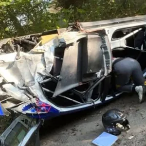 Das Auto von Jos Verstappen nach dem schweren Unfall