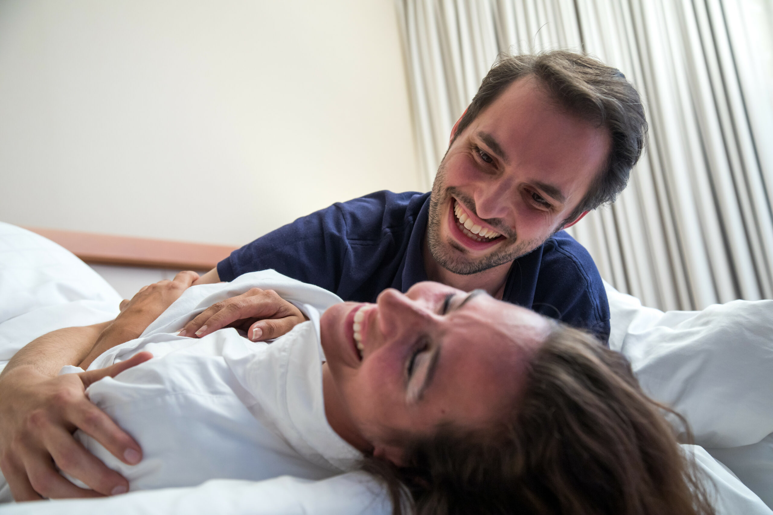 Alltag, Stress, Hormone: Lust verändert sich im Laufe der Beziehung. Gut, wenn beide darüber im Gespräch bleiben.