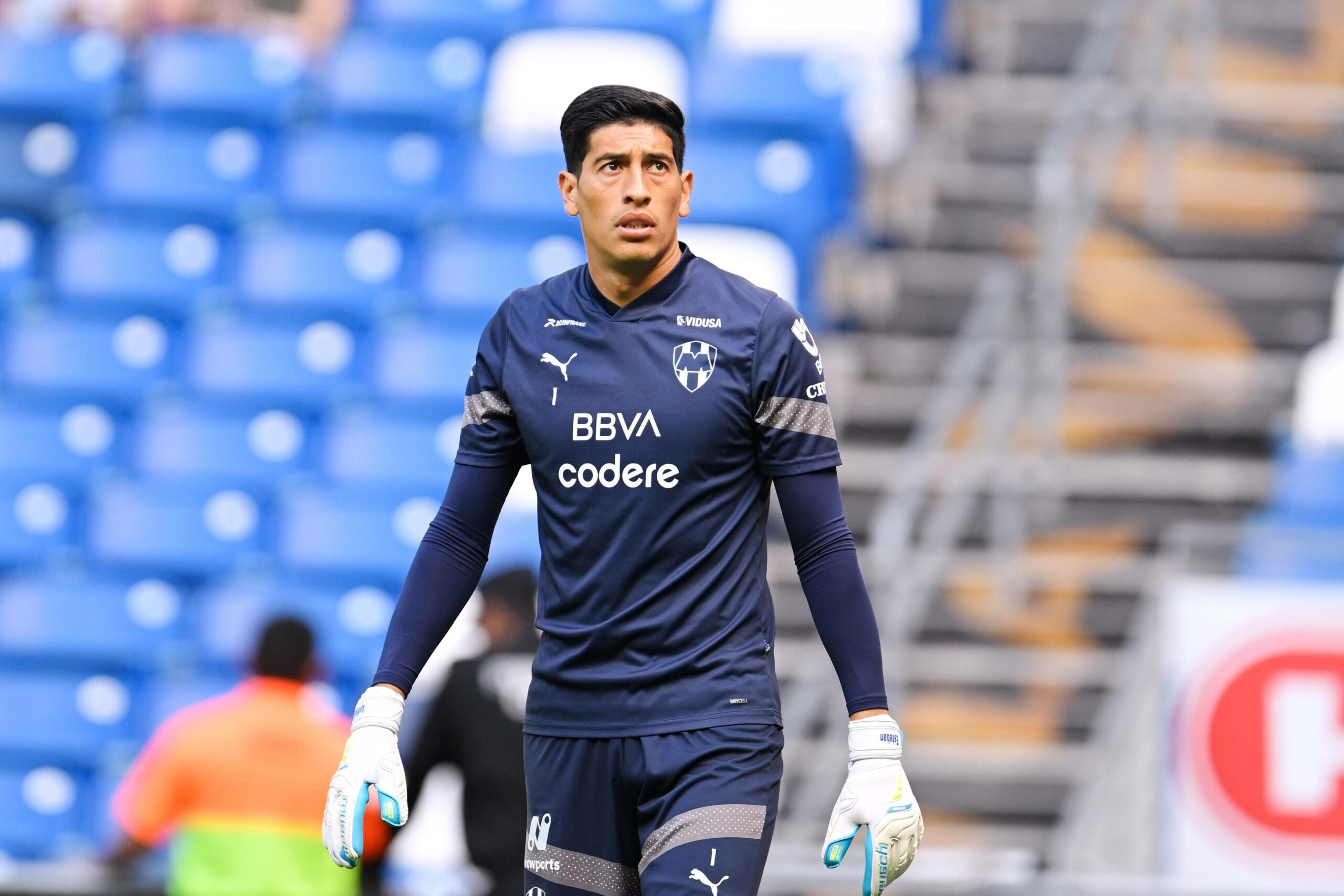 Esteban Andrade beim Aufwärmen