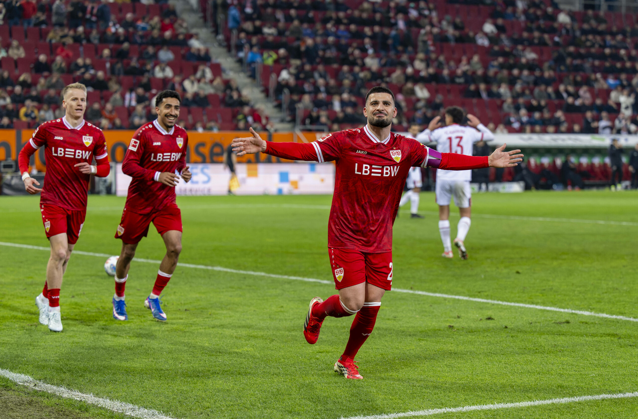 Deniz Undav bejubelt einen Treffer