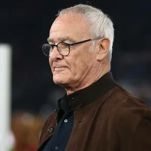 Claudio Ranieri beim Spiel AS Rom gegen Pisa SC