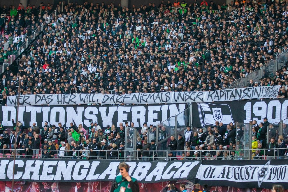 Das Banner der Fans von Borussia Mönchengladbach