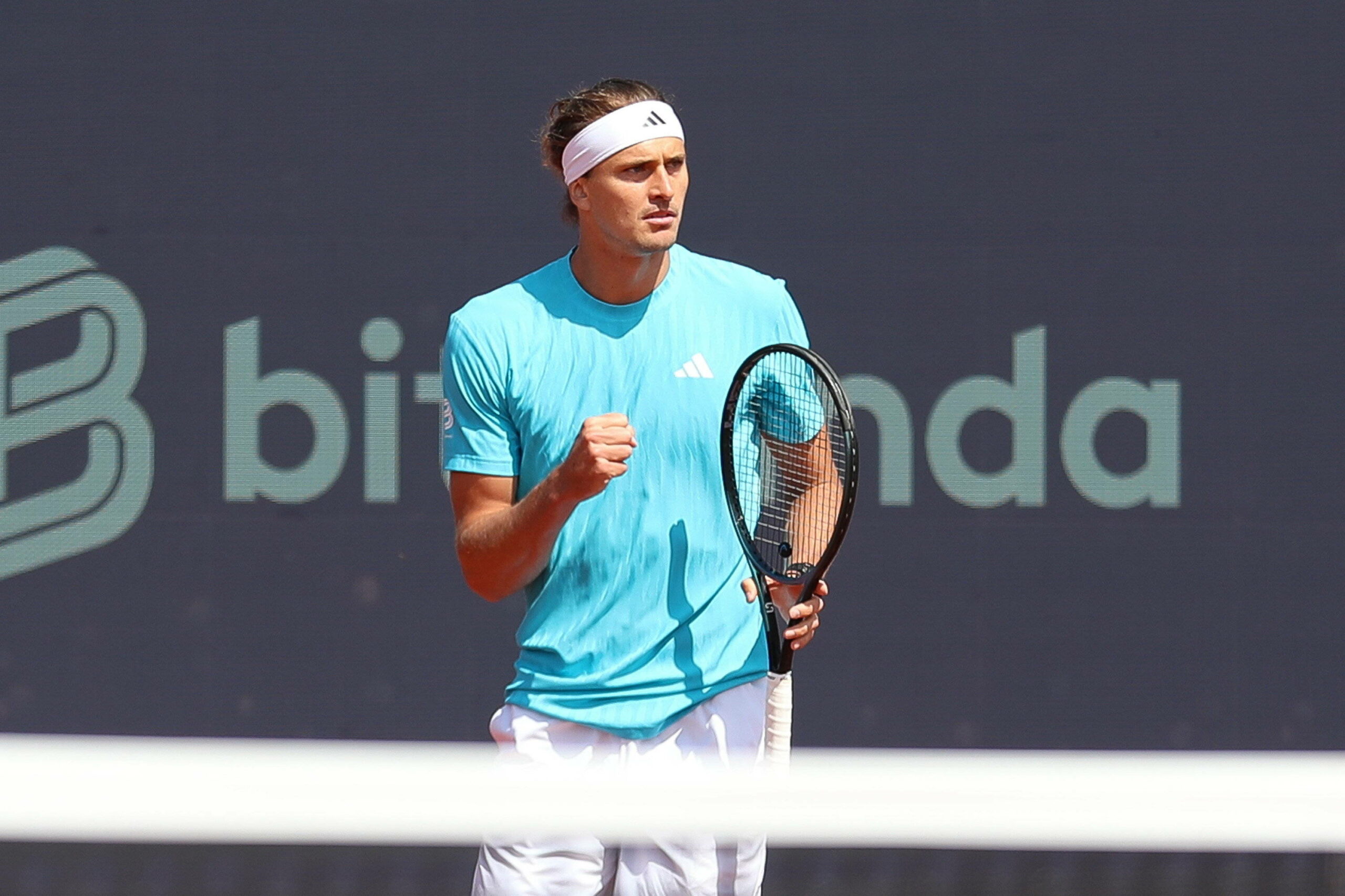 Alexander Zverev jubelt mit geballter Faust