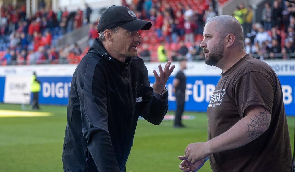 "FC St. Pauli Fan Controversy: What Really Happened & How the Club Responded"