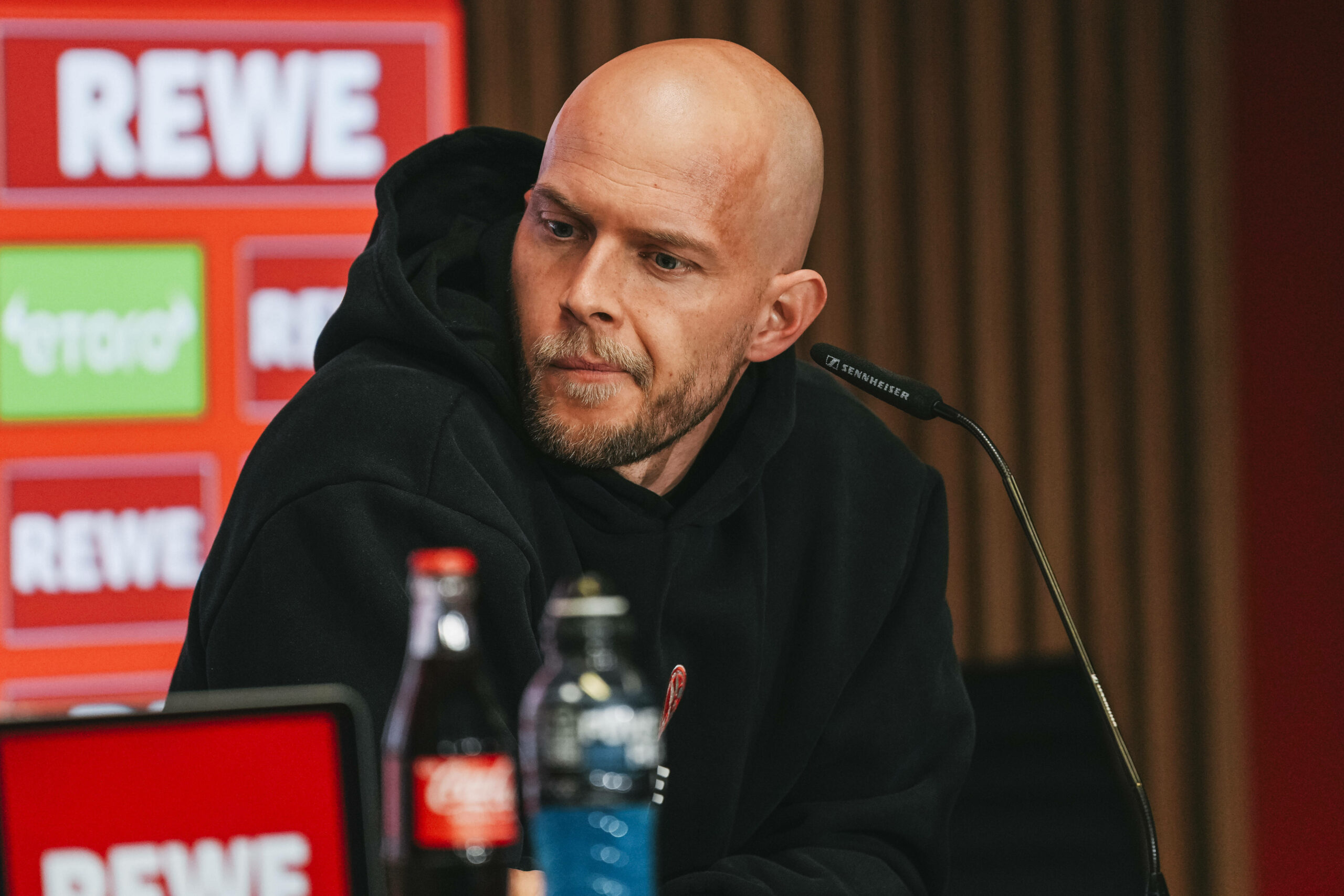 René Wagner bei der Pressekonferenz nach dem Spiel gegen Leverkusen